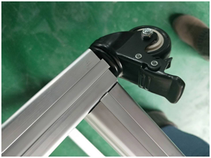 腳輪安裝 腳輪安裝