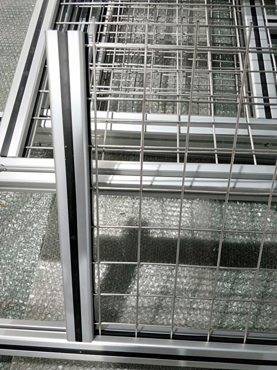 鐵絲網安裝圖 鐵絲網安裝圖