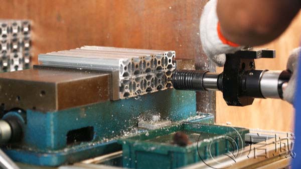 鋁型材攻絲加工 鋁型材攻絲加工